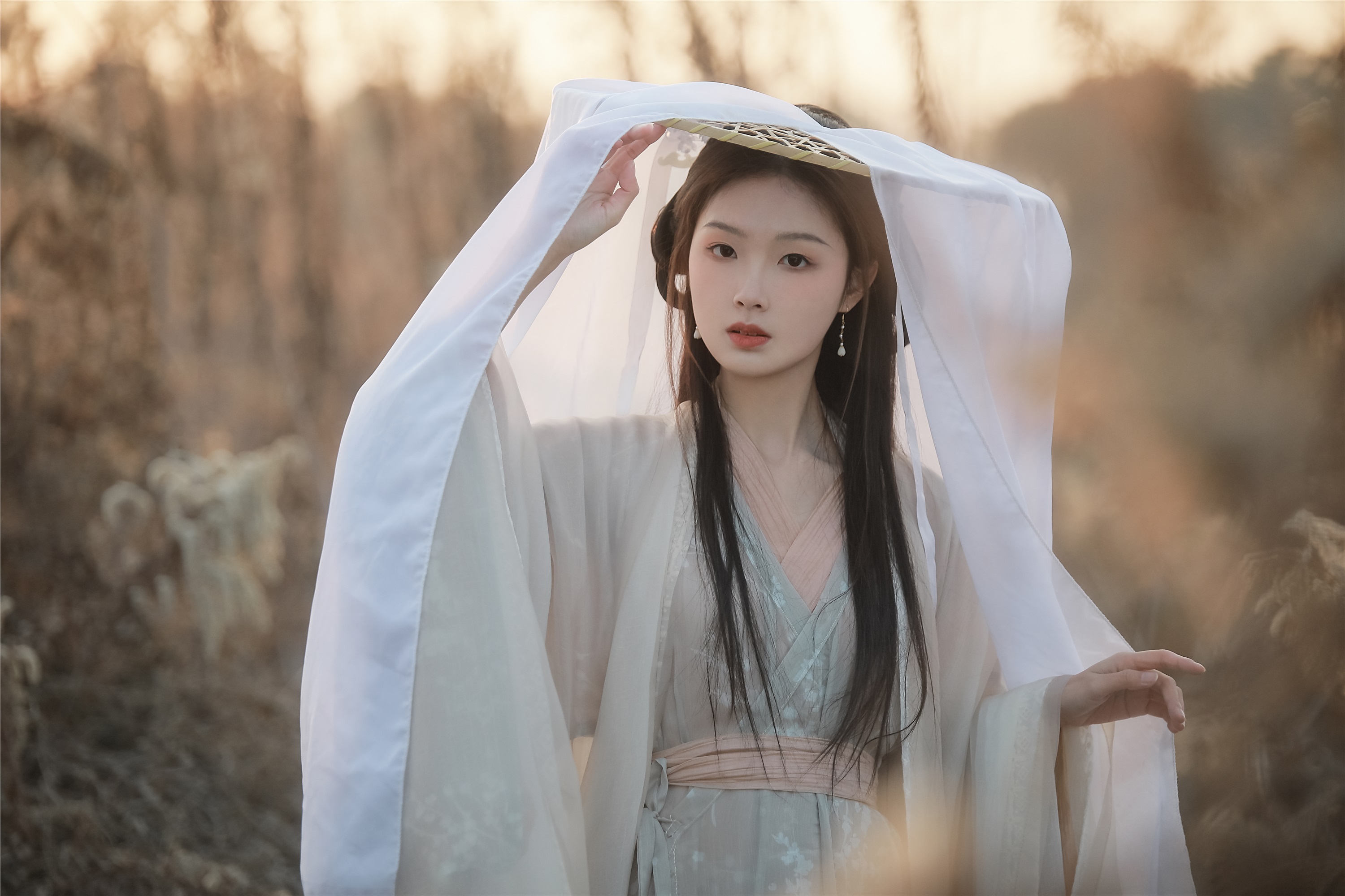 YITUYU艺图语 2025.01.28 叹秋 溱溱